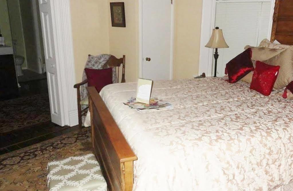 Baert Baron Mansion Bed & Breakfast Zeeland Exterior photo